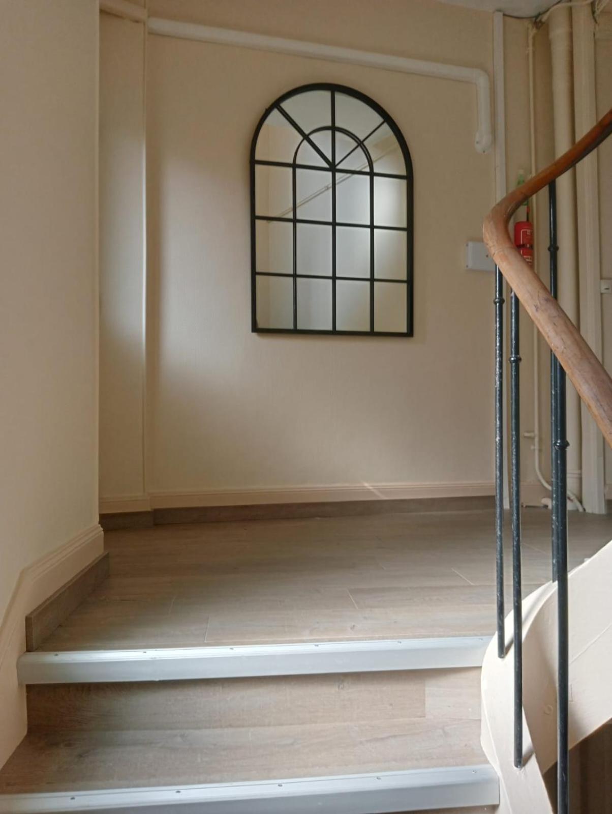 Le Charme Des Berceaux Apartman Épernay Kültér fotó