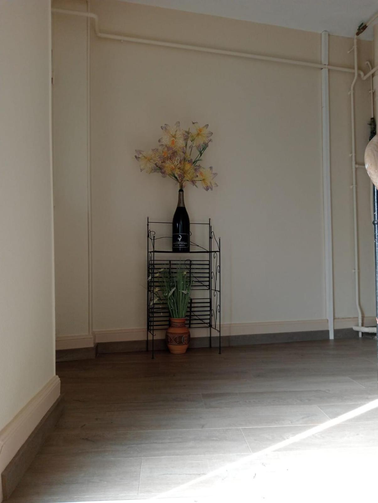 Le Charme Des Berceaux Apartman Épernay Kültér fotó