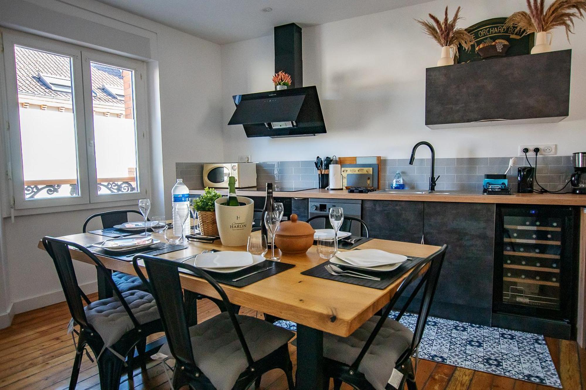Le Charme Des Berceaux Apartman Épernay Kültér fotó
