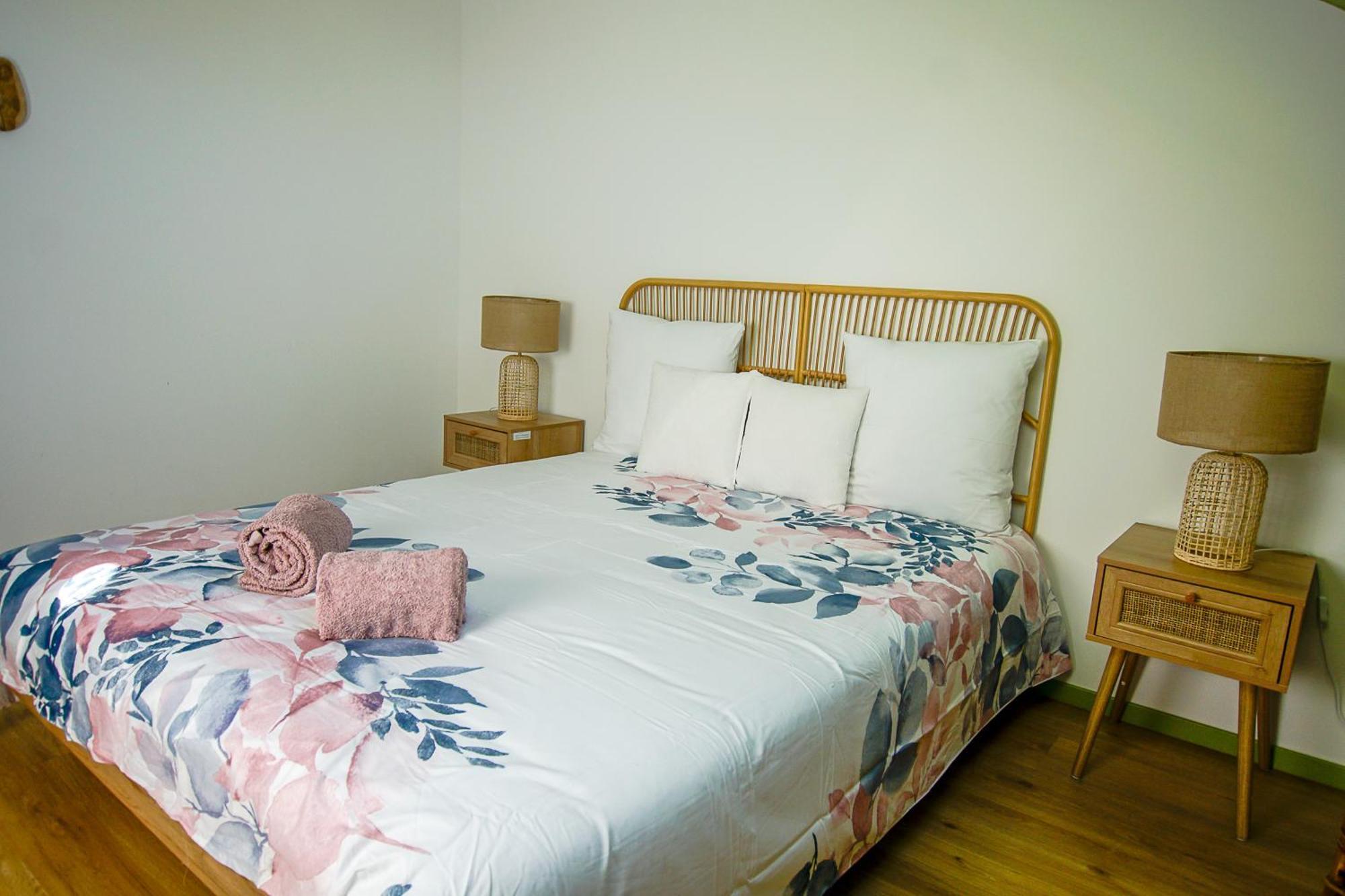 Le Charme Des Berceaux Apartman Épernay Kültér fotó