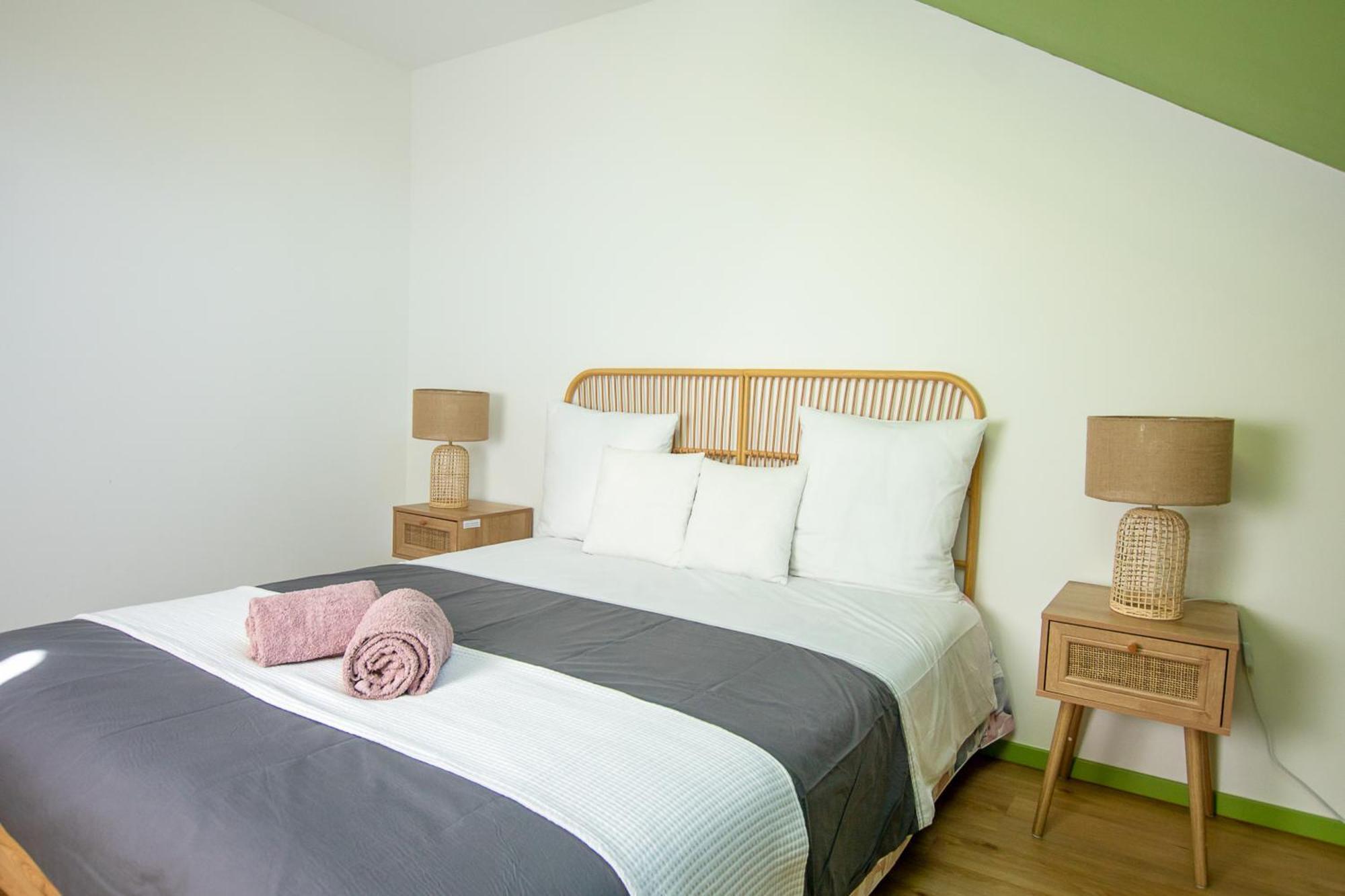 Le Charme Des Berceaux Apartman Épernay Kültér fotó